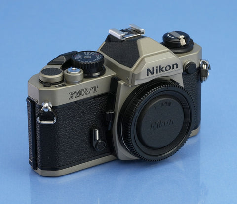 NIKON FM2/T FM2 TITANIUM FINISH 35MM FILM SLR CAMERA BODY +CAP