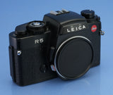 LEICA LEITZ R5 35MM SLR CAMERA BODY BLACK +BODY CAP METER WORKING CLEAN!